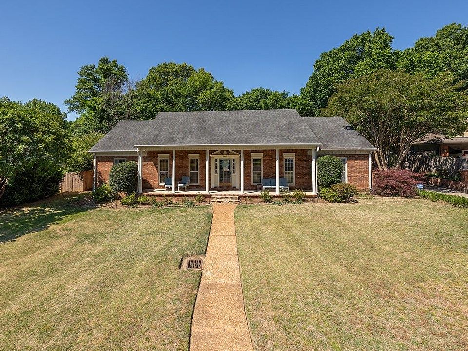 1st image of 2839 Honey Tree Dr
