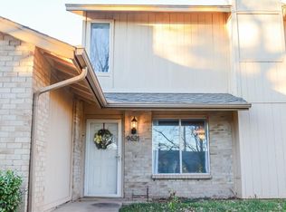9621 Hefner Village Blvd, Oklahoma City, OK 73162