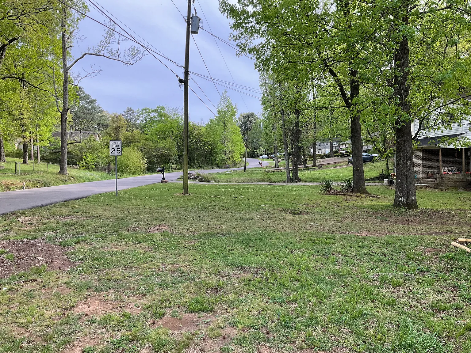 4 bed, 2.5 bath, 1550 sqft, $1,800 — Photo 2