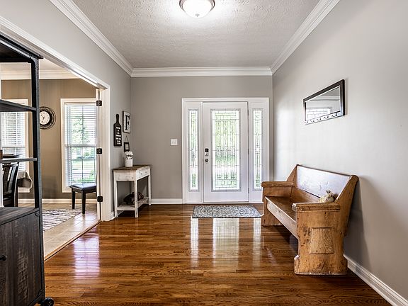 5th image of 14805 Chamberlain Dr