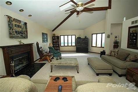4th image of 343 Meadow Lark Ln