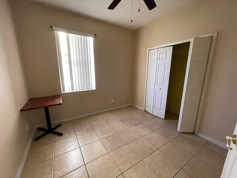1602 Nestlewood Trl — Photo 8