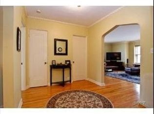 1922 Lincoln St APT 1S, Evanston, IL 60201