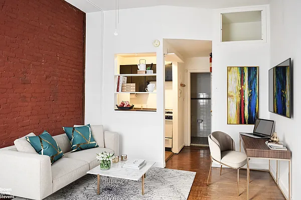 Rented by Brown Harris Stevens | media 17
