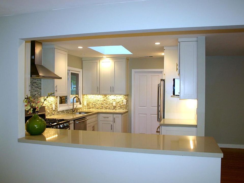 1st image of 491 Linfield Dr