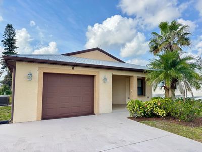 8 Golf Drive, Port Saint Lucie, FL, 34952