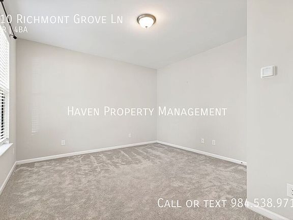 4th image of 810 Richmont Grove Ln