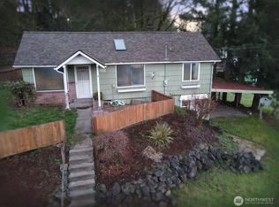 701 NW Dexter Ave, Winlock, WA 98596