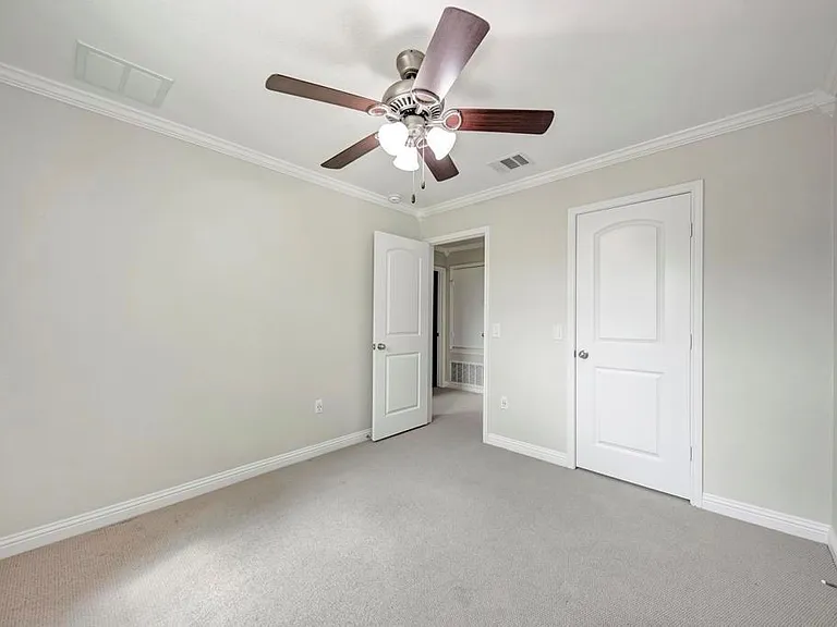 10617 Portico Ln — Photo 23
