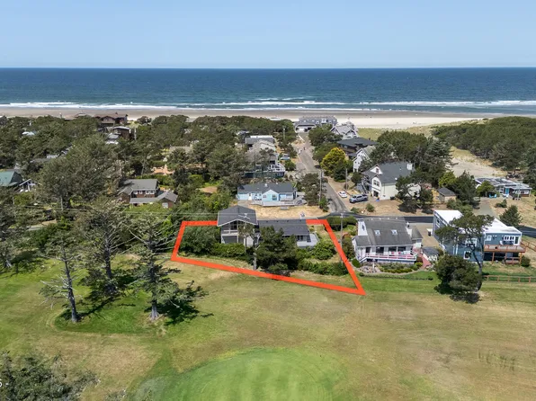 47655 Hawk St, Neskowin, OR 97149