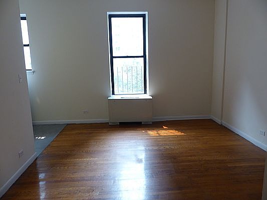 2nd image of 2020 Broadway APT 3F