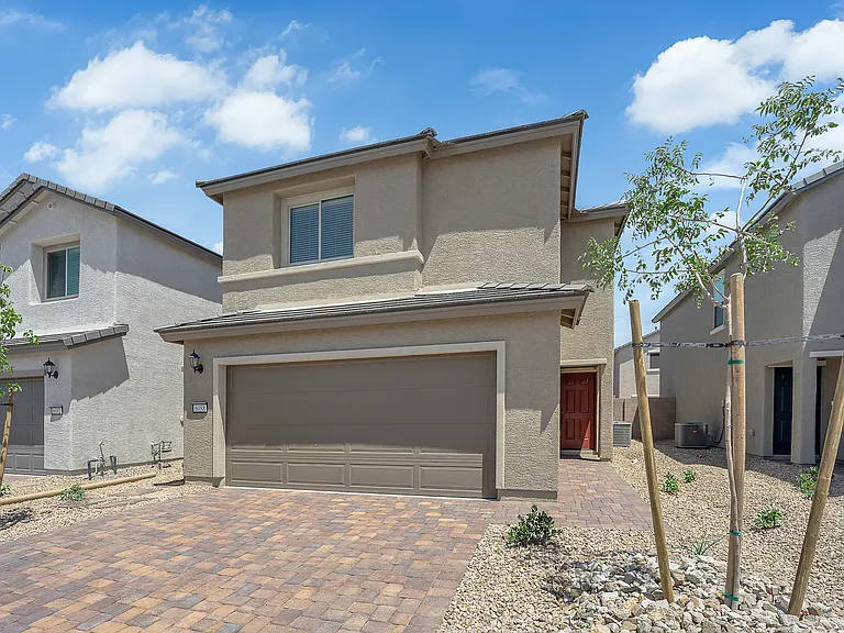 6088 Swift Lariat St — Photo 2
