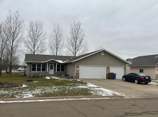 1780 Cornerstone Ln SE, Owatonna, MN 55060