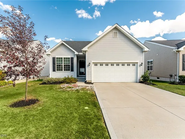 6515 Amber Way, North Ridgeville, OH 44039