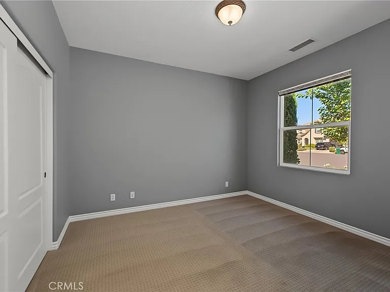 1254 Duxbury Cir — Photo 8