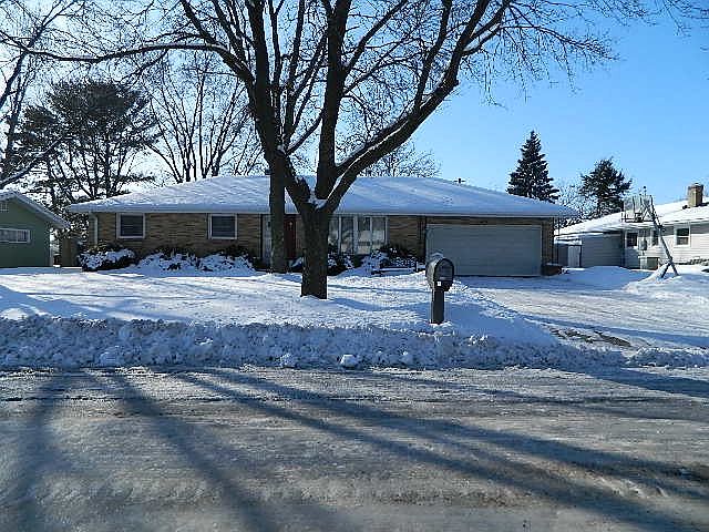 1st image of 1434 Uecke Ave