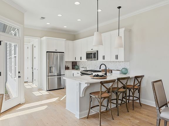 5th image of 3192 Long Branch Cir Lot 182