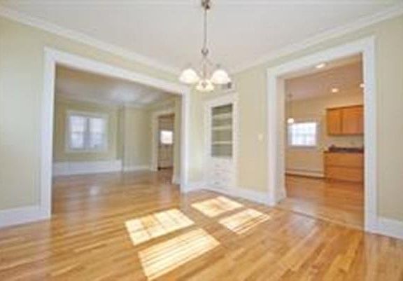 4th image of 66 Mineral St