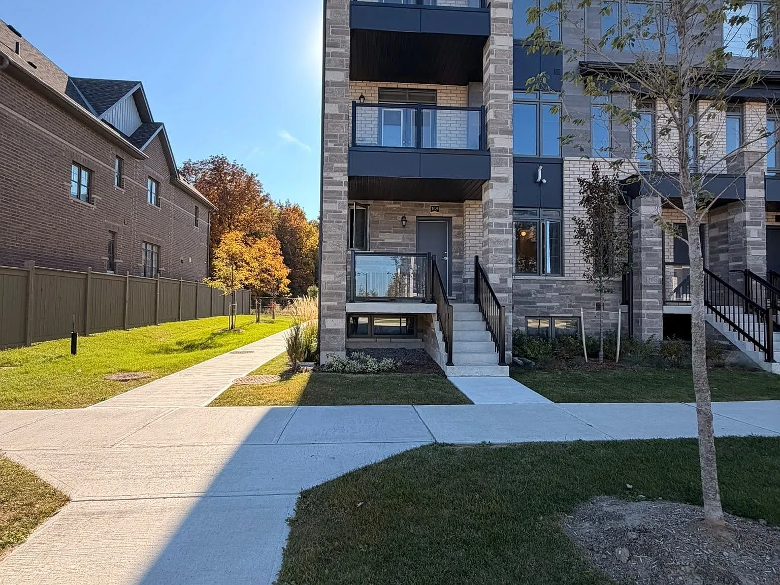 2 bed, $2,600 — Photo 2