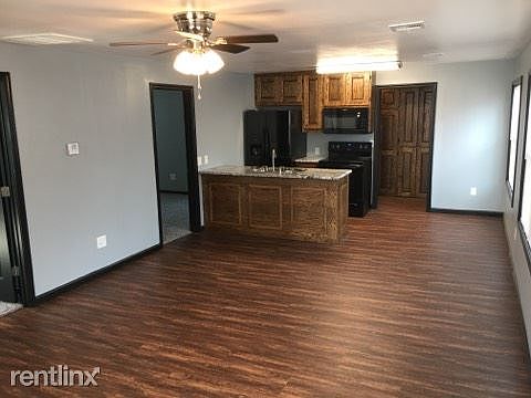 Kitchen/ Entrance to 2nd bedroom/ Laundry room from corner o