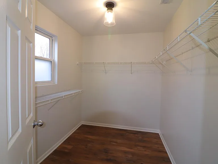 1940 Candlelight Cir — Photo 14