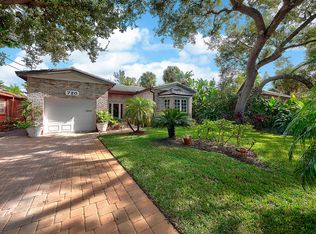 720 N Golfview Rd, Lake Worth, FL 33460