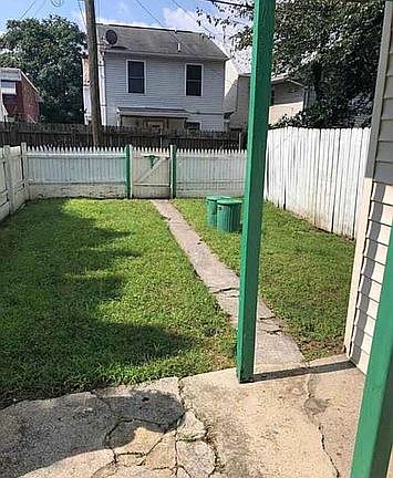 2nd image of 34 Linden St