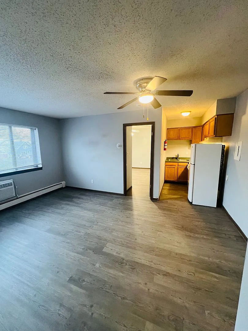1 Bedroom Units Available — Photo 2