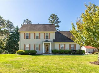 400 Torey Pines Ct, Winston Salem, NC 27105