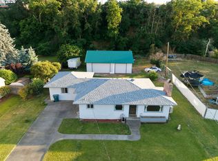 636 Pierce St, Milton Freewater, OR 97862