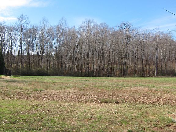 3rd image of 7801 Cloverdale Drive