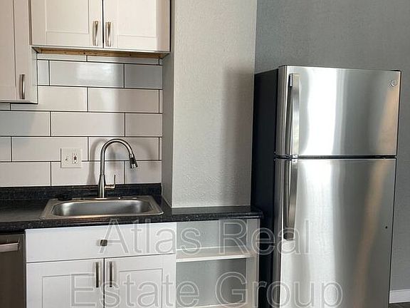 3rd image of 1213-1219 12th St Unit 8