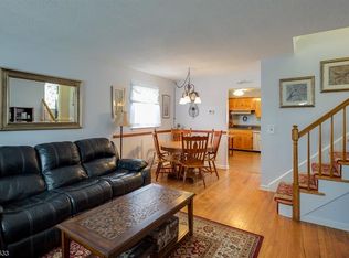 6 Ute Ave, Lake Hiawatha, NJ 07034