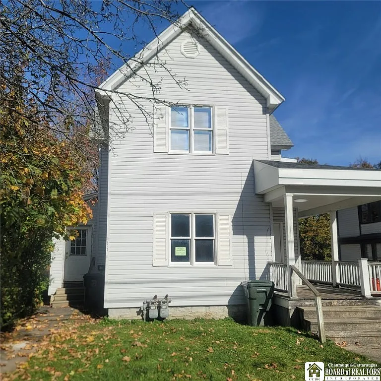 618 Newland Ave photo 1