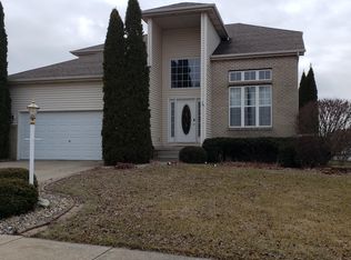 2522 Ticonderoga St, Schererville, IN 46375