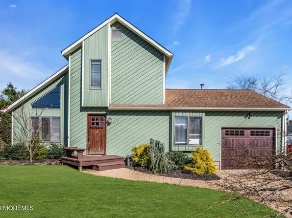 779 Dunedin Street, Toms River, NJ 08753