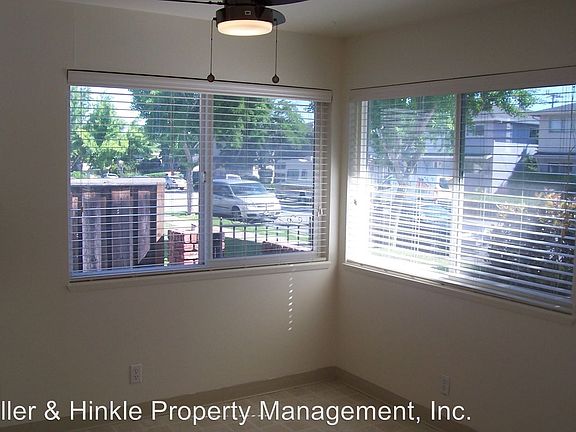 4th image of 1683 Ontario Dr APT 2