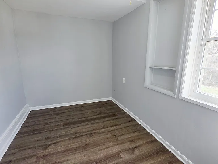 4 Aldeburgh Ct — Photo 17