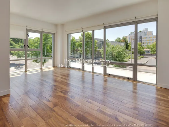 1260 NW Naito Pkwy Unit 210, Portland, OR 97209