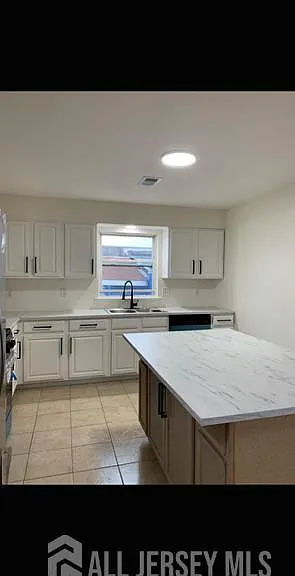 1184 Union St #3 — Photo 12
