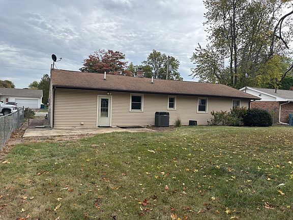 3rd image of 506 N Vermillion St