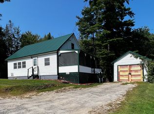 557 W Broadway, Lincoln, ME 04457