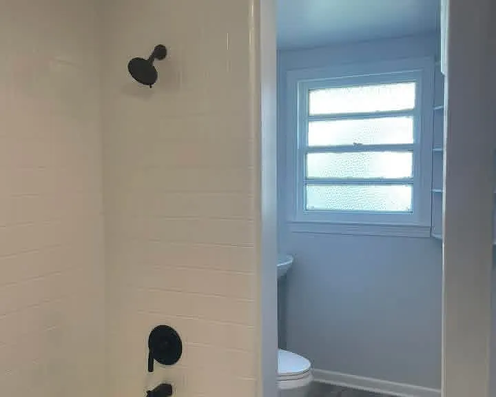 802 Dante St — Photo 5