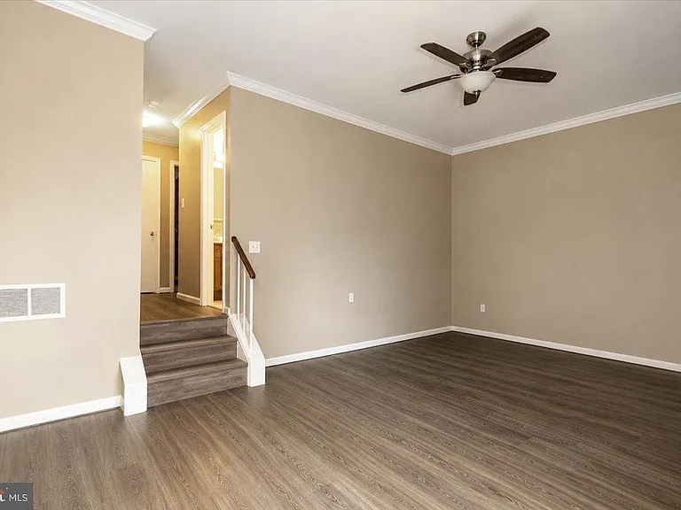 6168 Forest Creek Ct — Photo 24