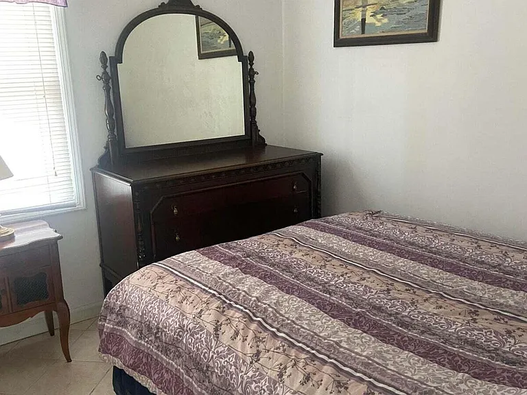17 Danby Pl — Photo 8