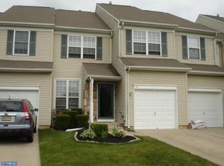 16 Andover Ct, Bordentown, NJ 08505