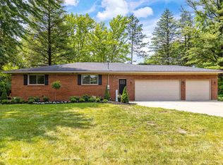 72442 Lassier Rd, Romeo, MI 48065