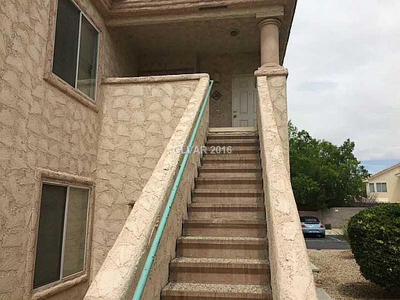 4th image of 6913 Squaw Mountain Dr Unit 203