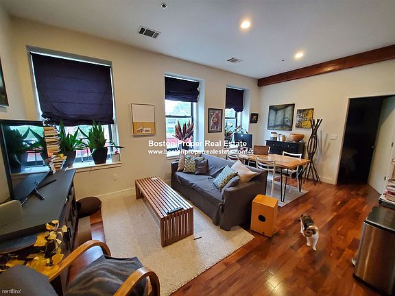 460 Harrison #218-B Boston - South End Unit Photo 1