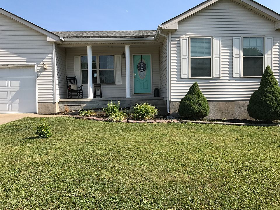 1st image of 280 Woodland Ln